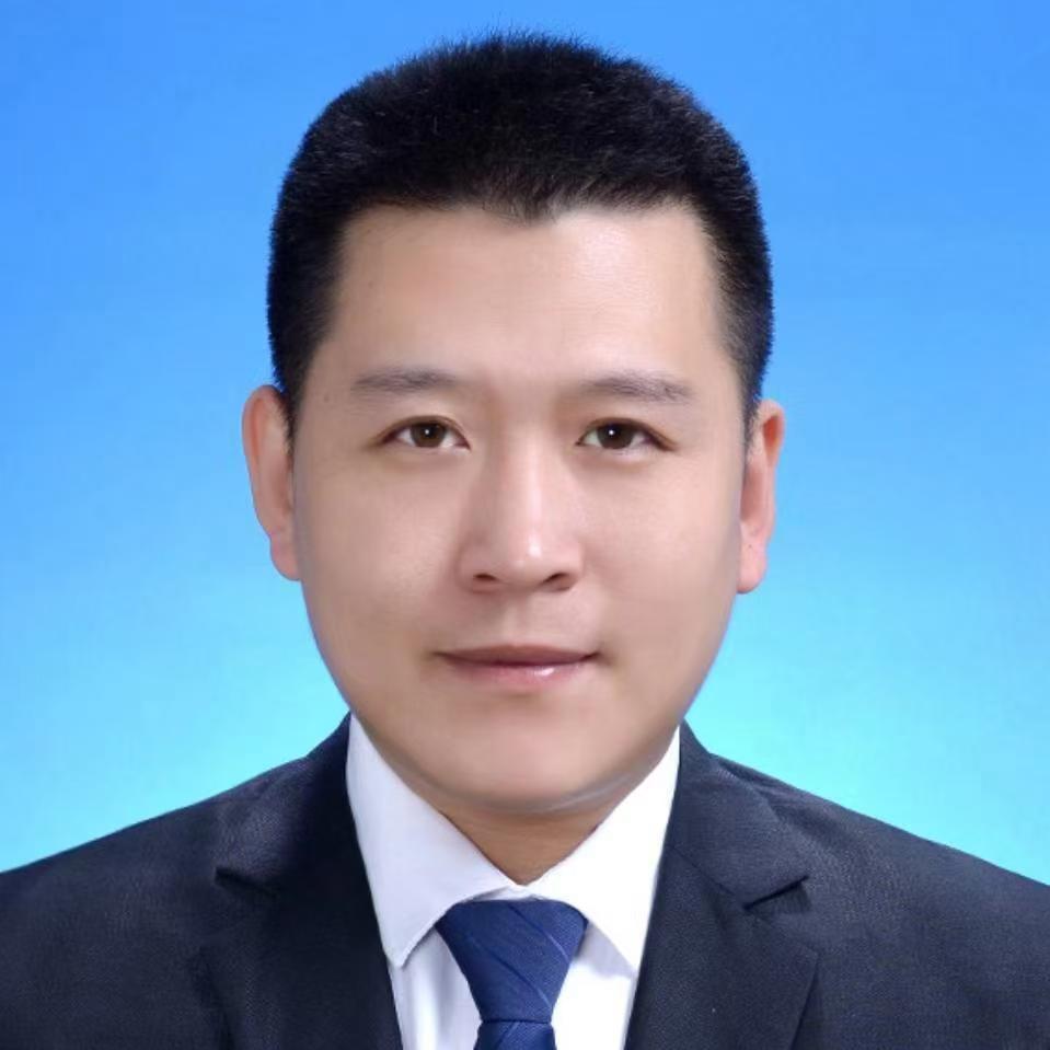 张东斌
