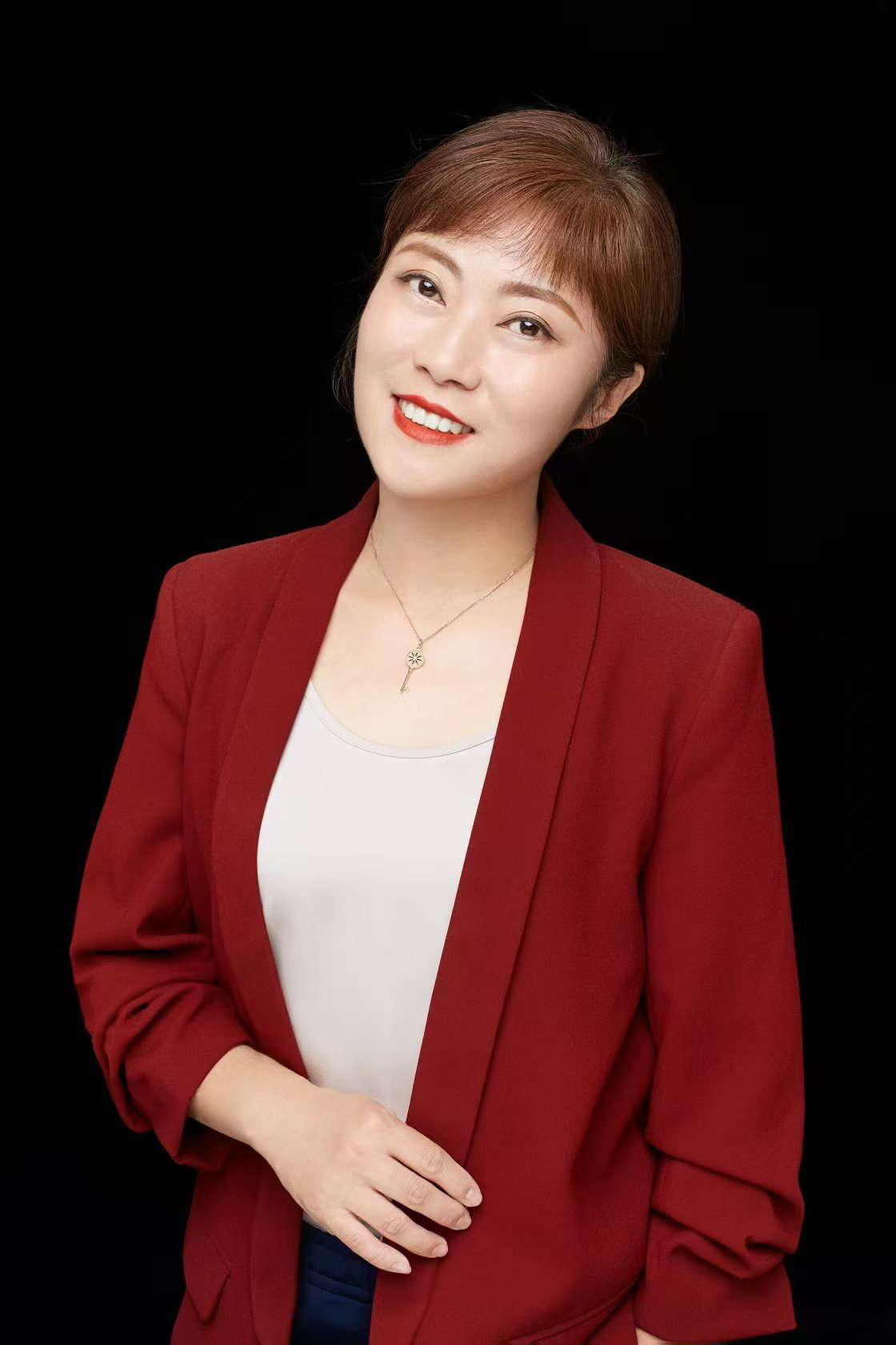 左佳
